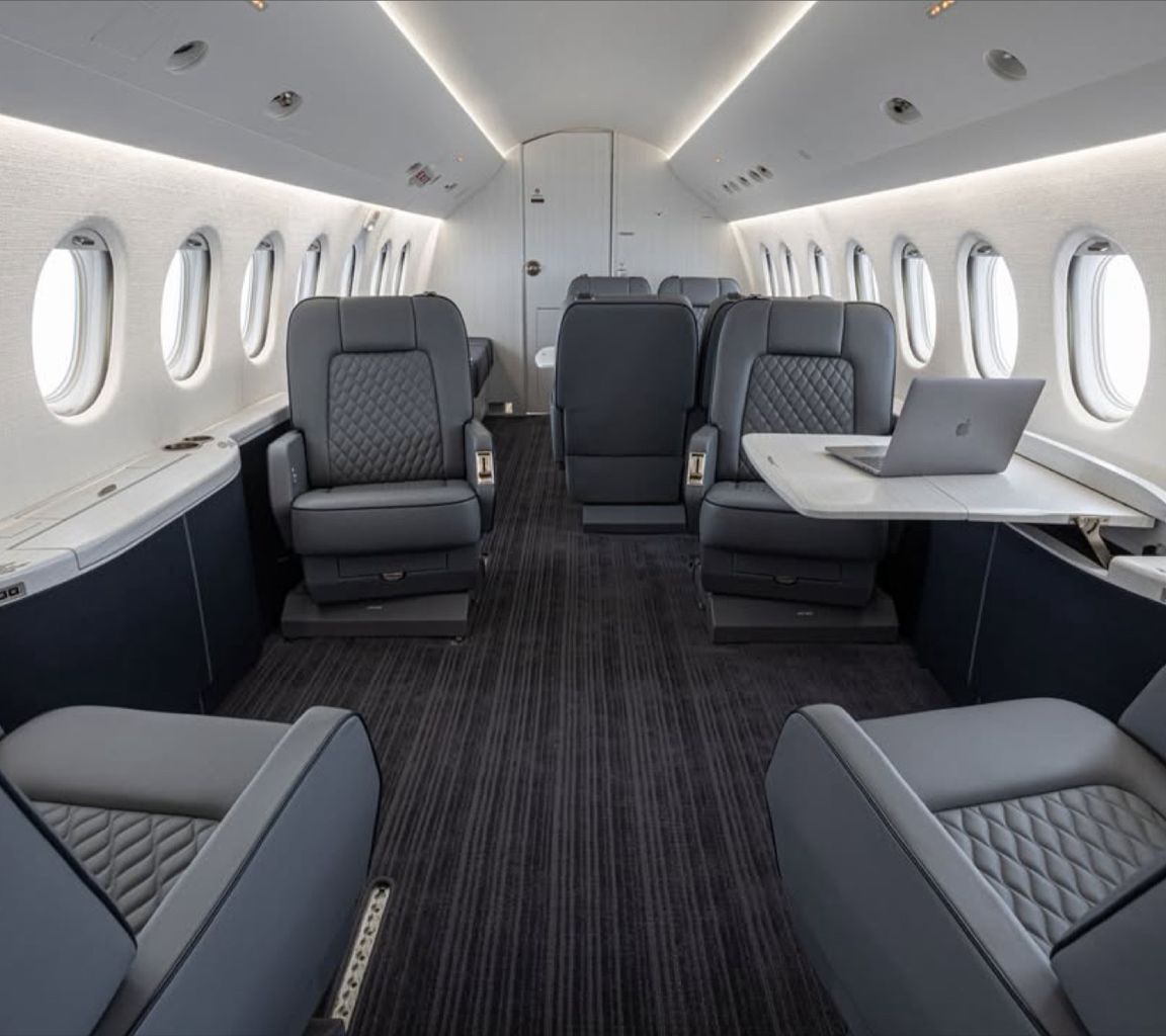 Falcon 2000 galley servis alanı yenileme sonrası